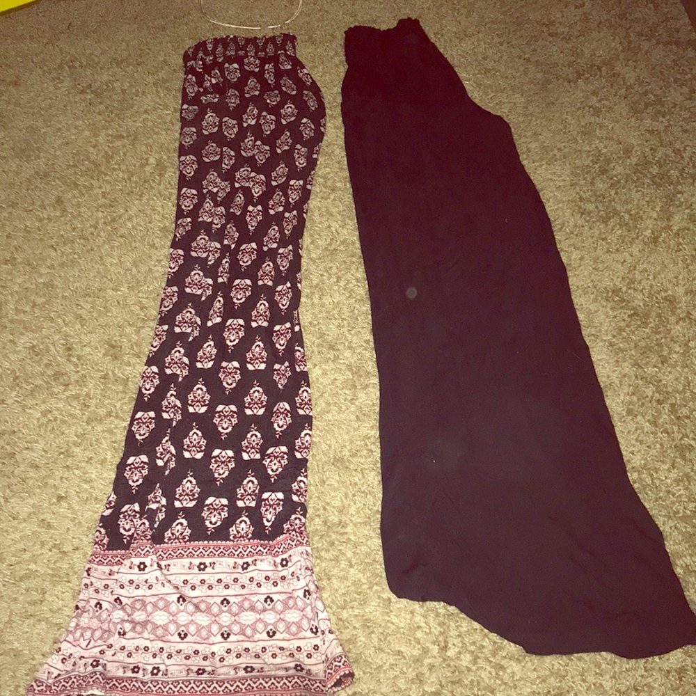 Flowy stretchy pants.